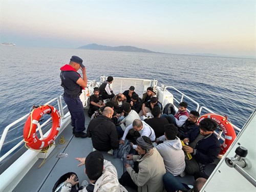 Muğla Açıklarında 23 Düzensiz Göçmen Kurtarılmıştır
